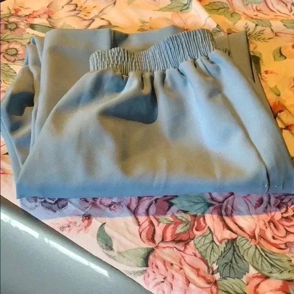 Monterey Canyon Women’s light blue Ladies Pants size 12 With Elastic Waist - Picture 2 of 8